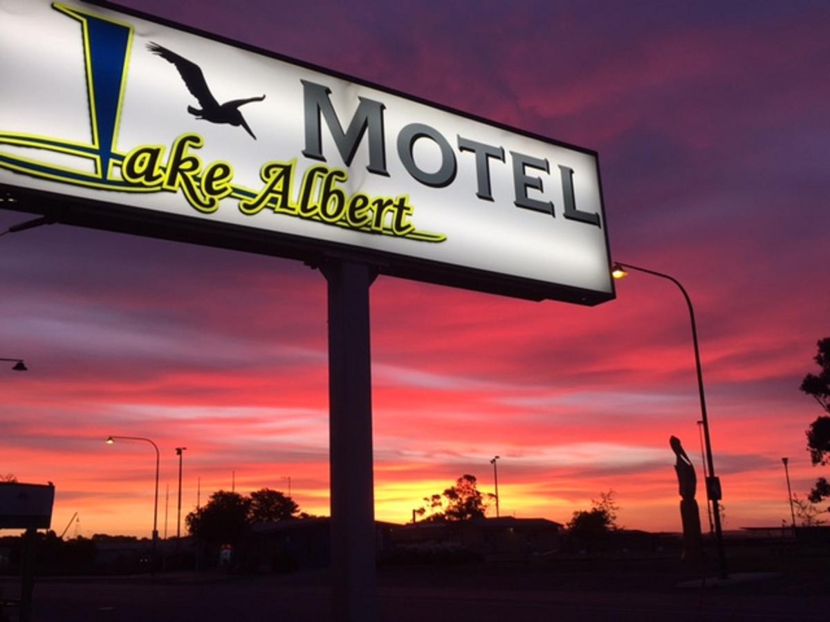 Lake Albert Motel Meningie Zewnętrze zdjęcie