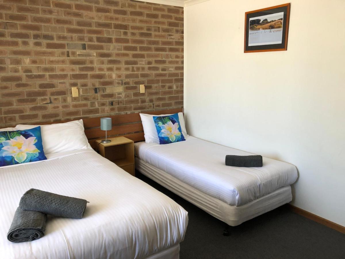 Lake Albert Motel Meningie Zewnętrze zdjęcie